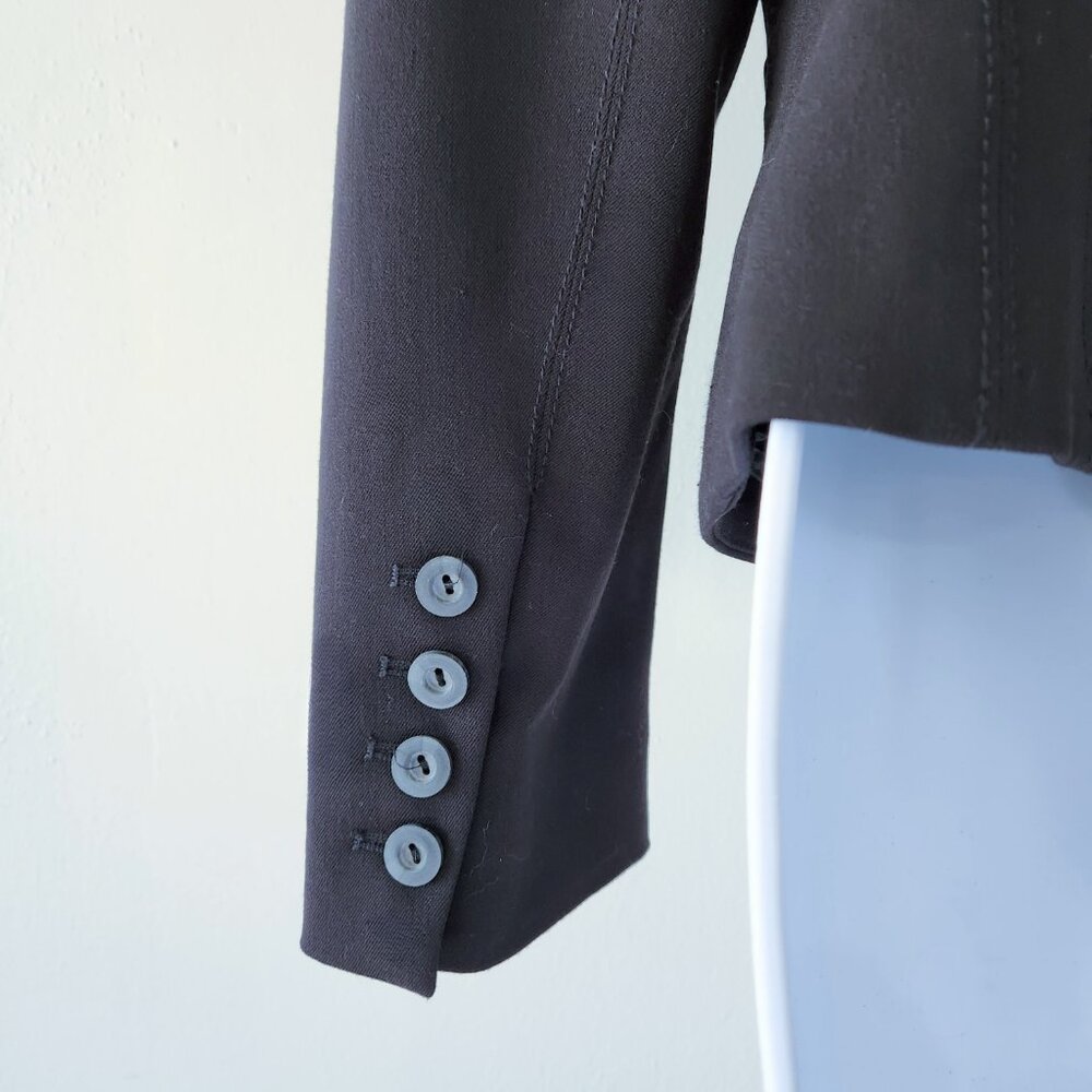 Structured Black Blazer With Triangle Stitch Deta… - image 6